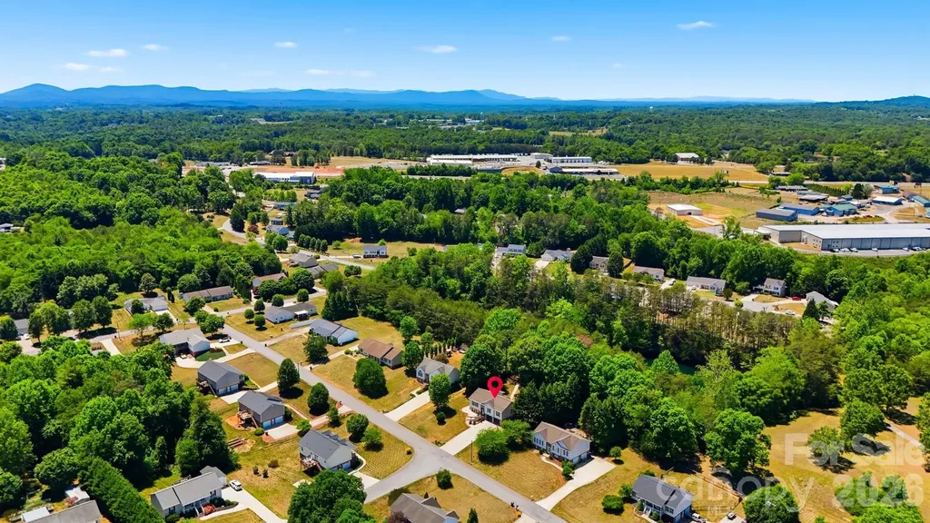 107 Cliffwood Drive Hudson NC 28638