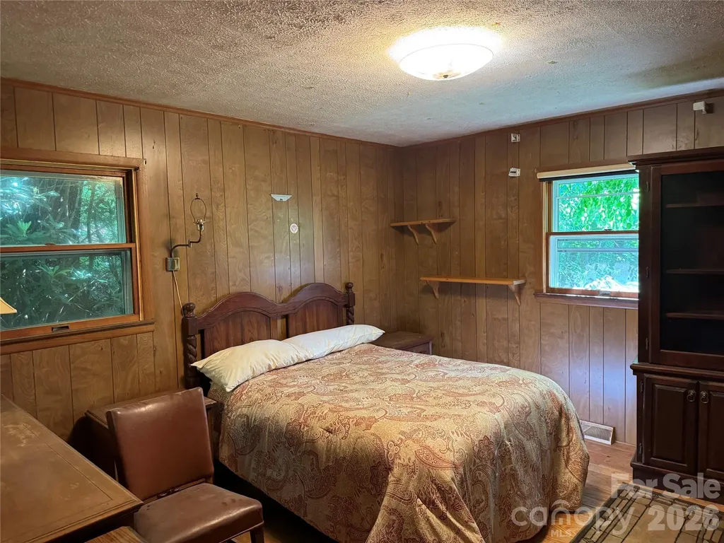 2085 Laurel Ridge N Maggie Valley NC 28751