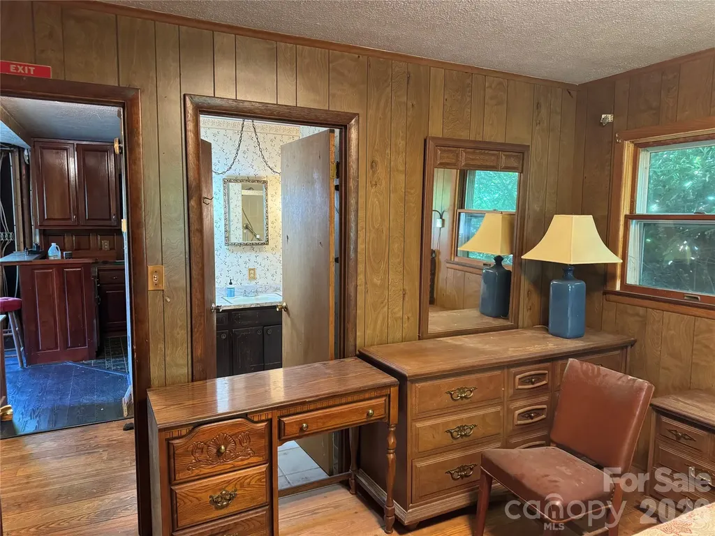2085 Laurel Ridge N Maggie Valley NC 28751