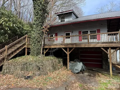 2085 Laurel Ridge N Maggie Valley NC 28751
