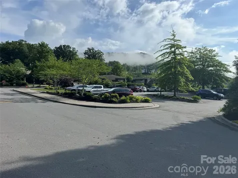 2085 Laurel Ridge N Maggie Valley NC 28751