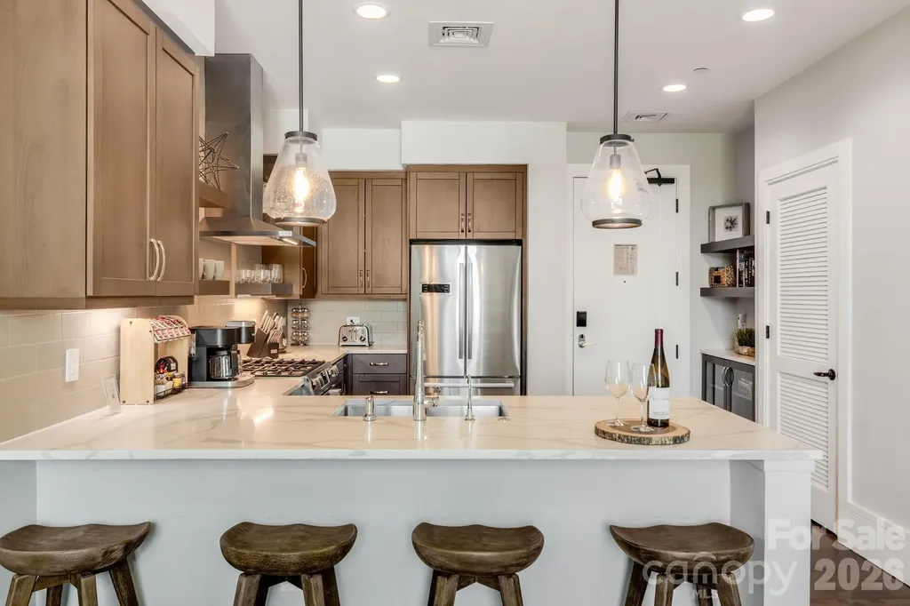 7 Patton Avenue Asheville NC 28801