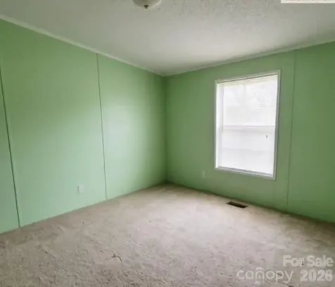 1276 Forest Ridge Road Bessemer City NC 28016