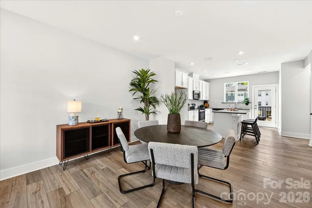 4032 Canvas Court Charlotte NC 28205
