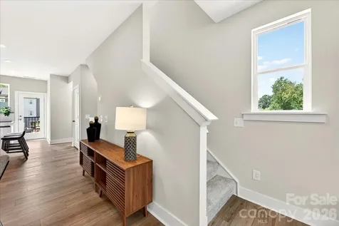 4032 Canvas Court Charlotte NC 28205