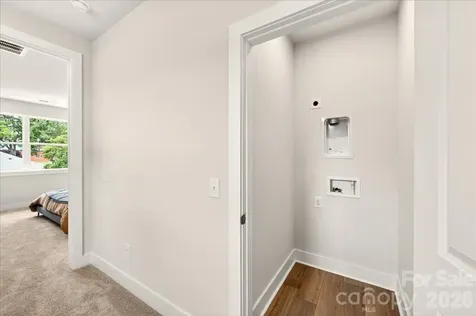 4032 Canvas Court Charlotte NC 28205