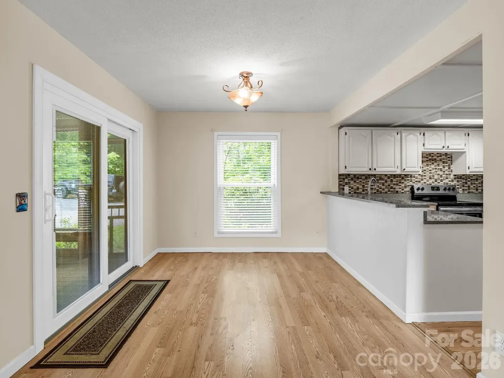 117 Willow Way Hendersonville NC 28739