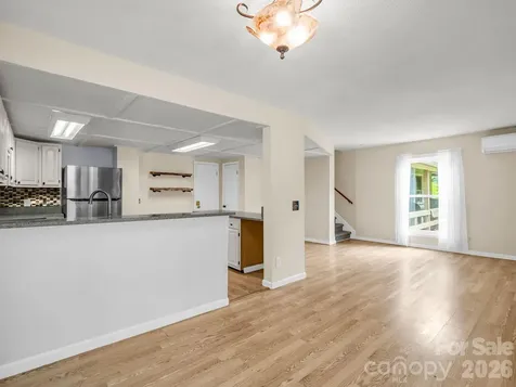 117 Willow Way Hendersonville NC 28739