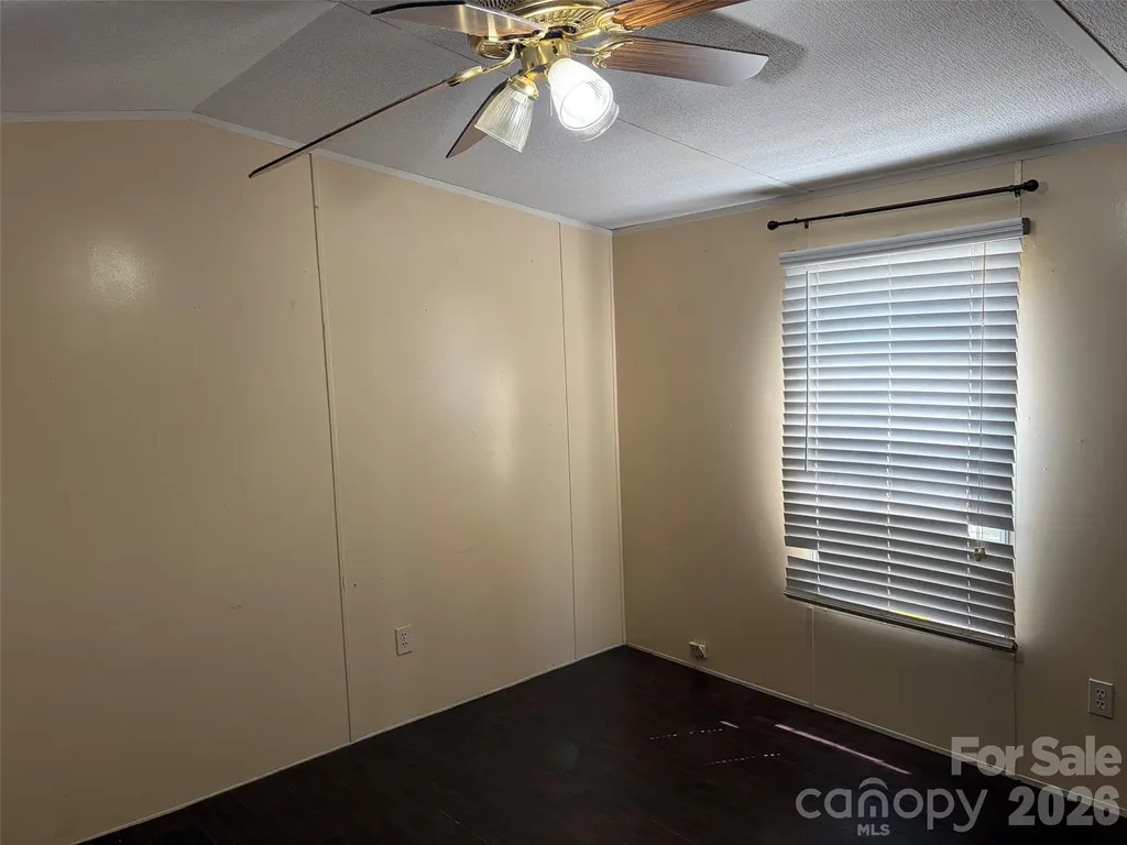 15 Spring Street Candler NC 28715