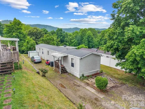 15 Spring Street Candler NC 28715