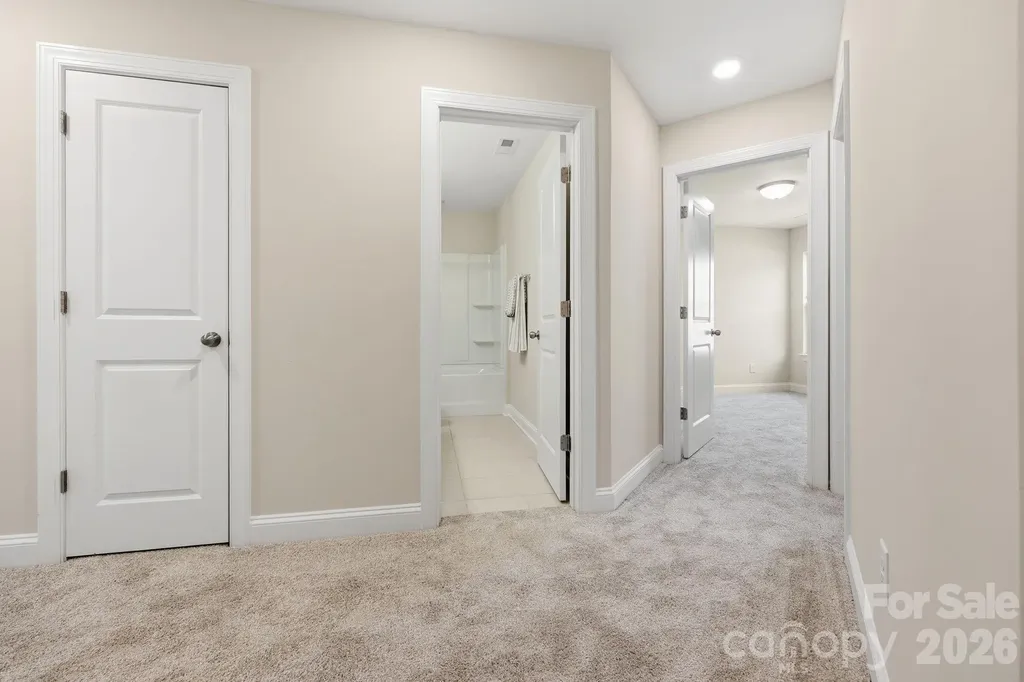 5036 David Cox Road Charlotte NC 28269