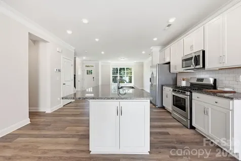 5036 David Cox Road Charlotte NC 28269