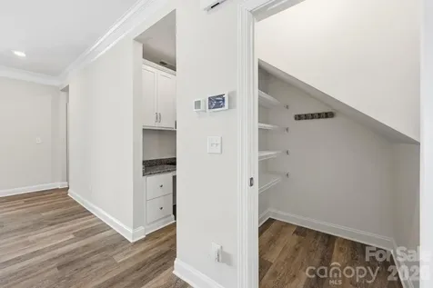 5036 David Cox Road Charlotte NC 28269