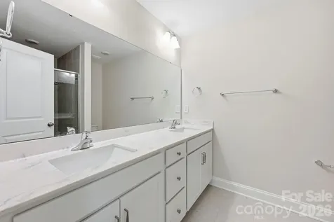 5036 David Cox Road Charlotte NC 28269