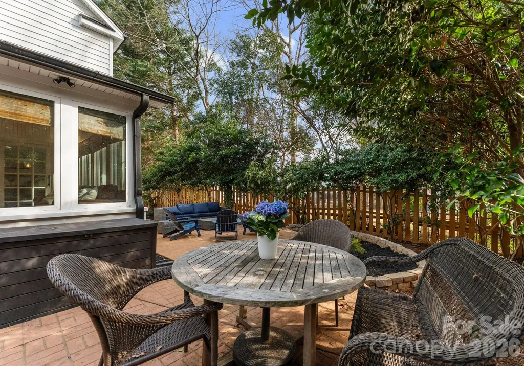 153 Ashford Hollow Lane Mooresville NC 28117