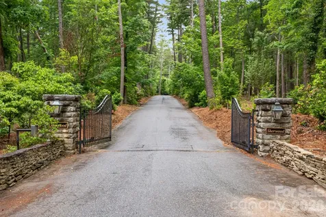 295 Roberts Lane N Flat Rock NC 28731