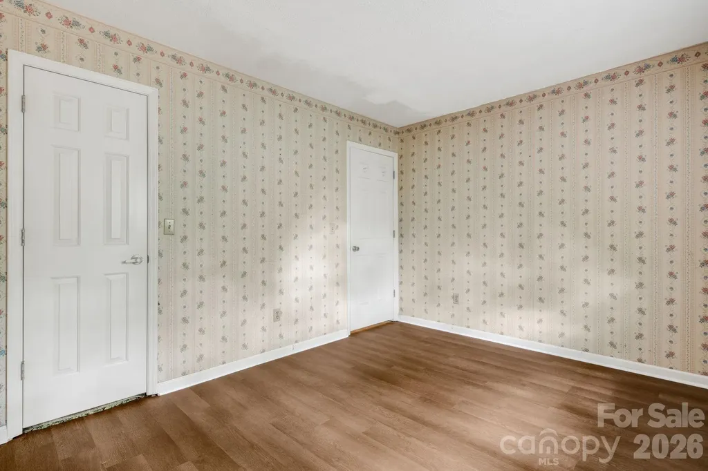 636 Goldview Drive Hendersonville NC 28791