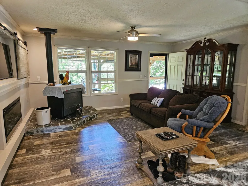 3520 Pea Ridge Road Morganton NC 28655
