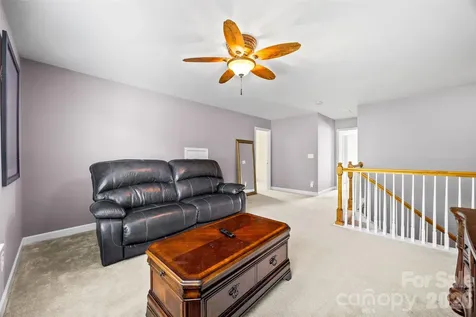5093 Gladiola Way Tega Cay SC 29708