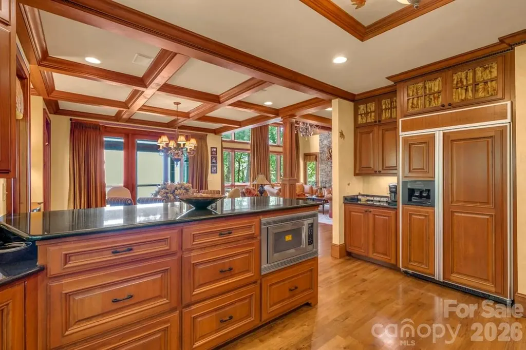 847 Old Orchard Road Blowing Rock NC 28605