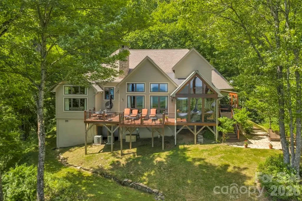 847 Old Orchard Road Blowing Rock NC 28605