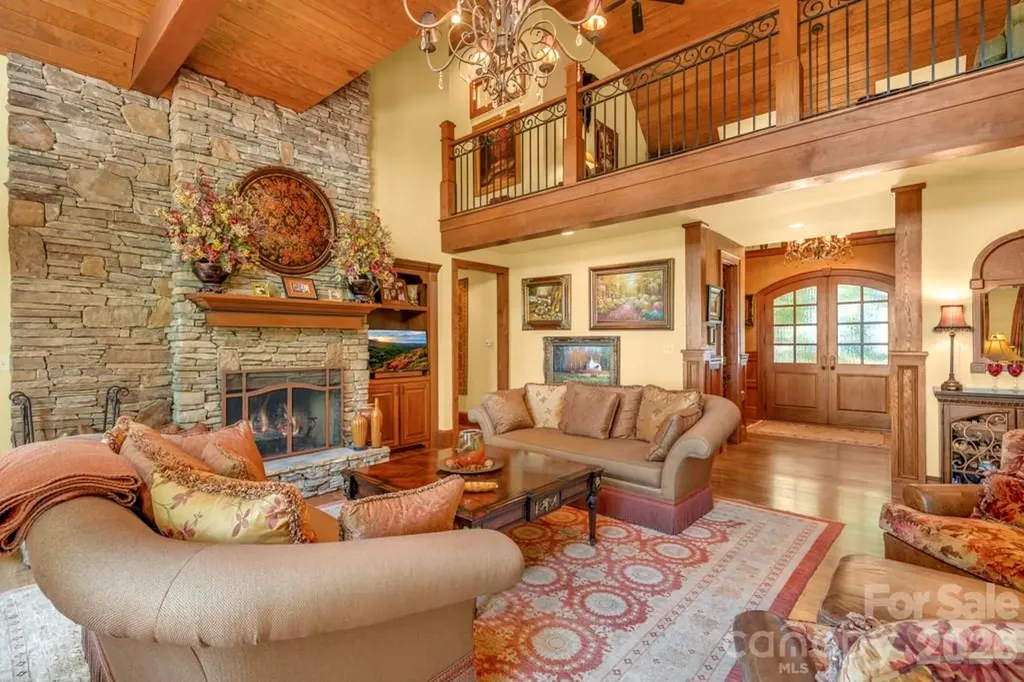 847 Old Orchard Road Blowing Rock NC 28605
