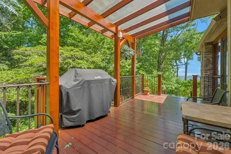847 Old Orchard Road Blowing Rock NC 28605