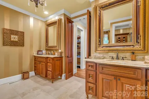 847 Old Orchard Road Blowing Rock NC 28605
