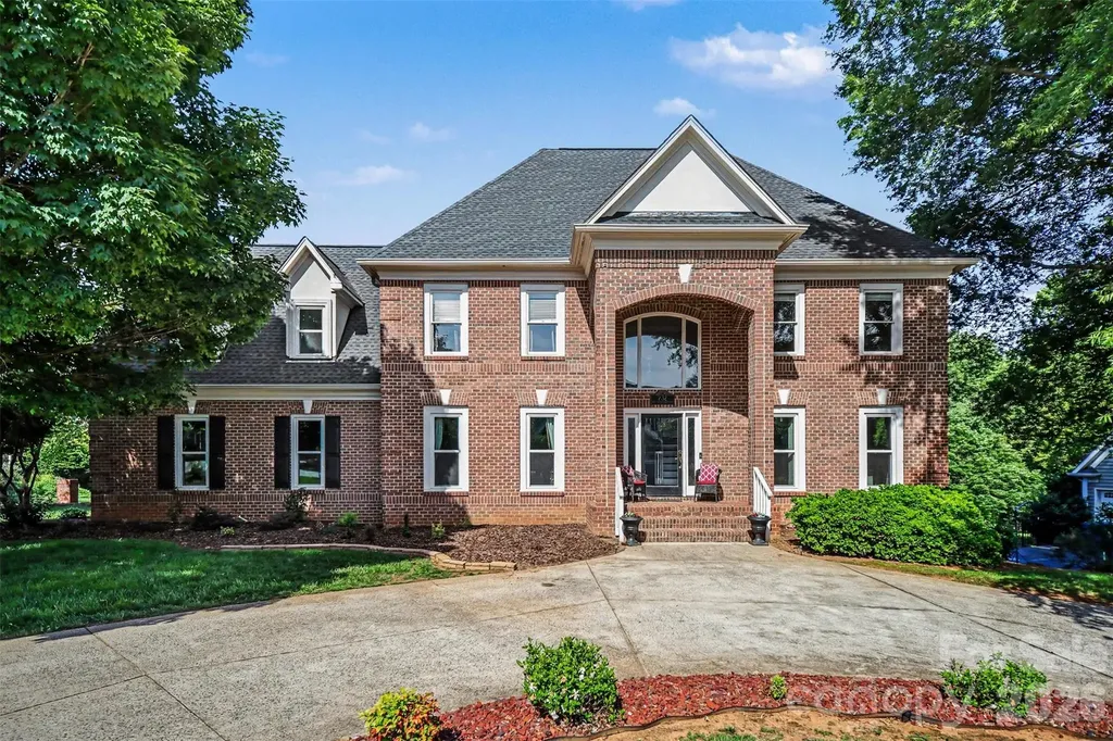 232 40th Avenue Drive NW Hickory NC 28601