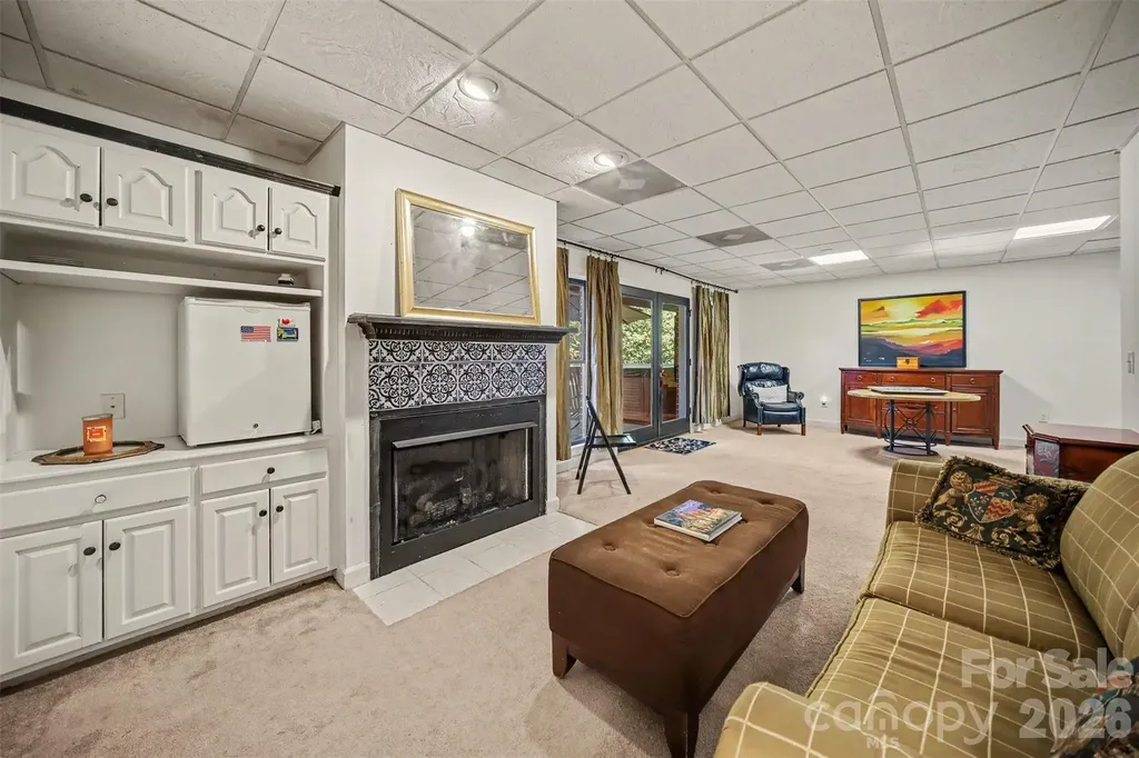 232 40th Avenue Drive NW Hickory NC 28601