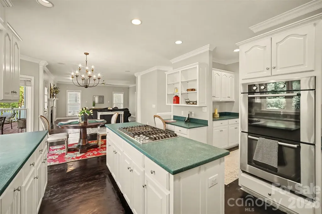 232 40th Avenue Drive NW Hickory NC 28601