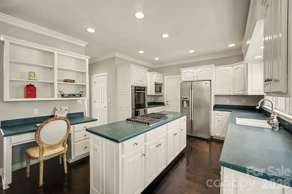 232 40th Avenue Drive NW Hickory NC 28601