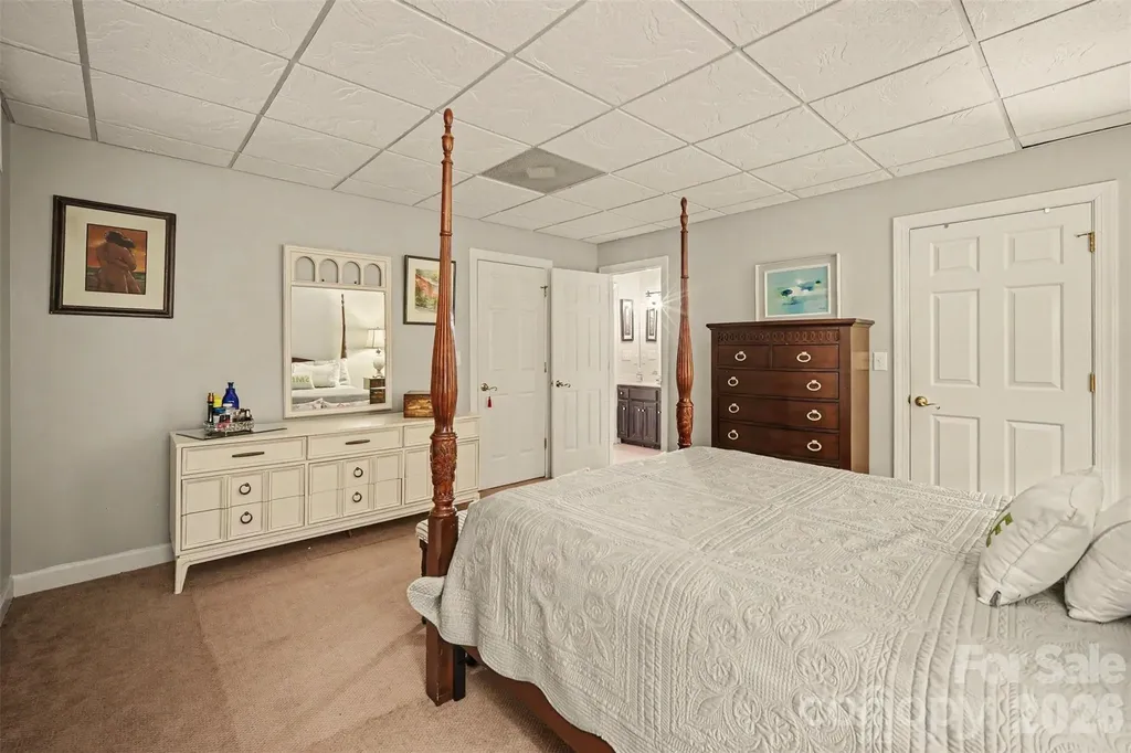 232 40th Avenue Drive NW Hickory NC 28601