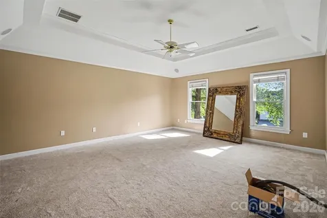 232 40th Avenue Drive NW Hickory NC 28601