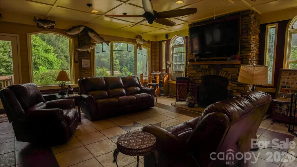 204 Old Stagecoach Road Lawndale NC 28090