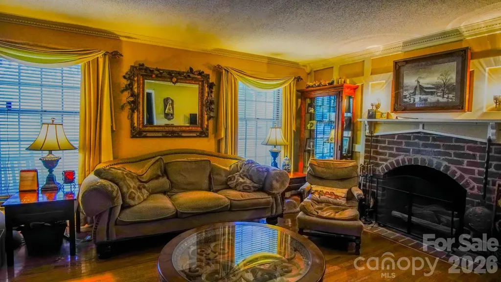 204 Old Stagecoach Road Lawndale NC 28090