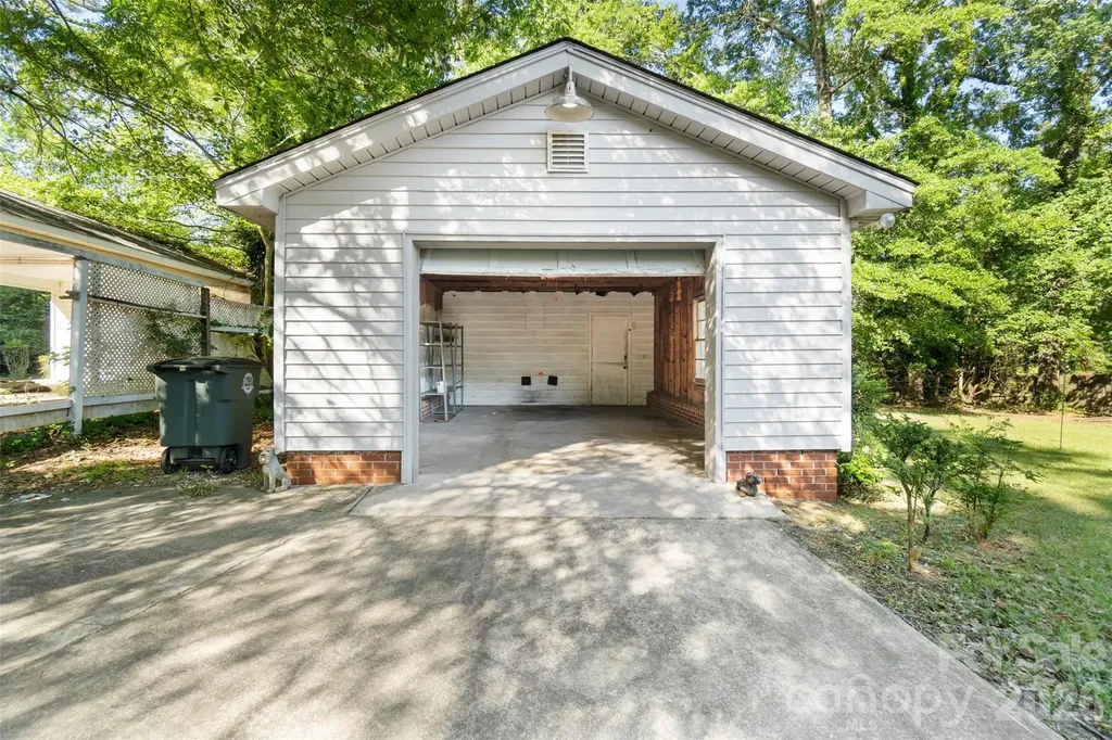 1404 Berry Street Wadesboro NC 28170