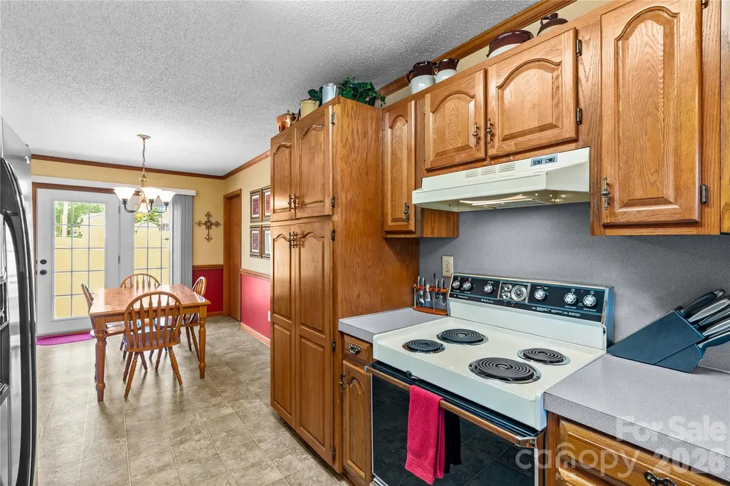 158 Bonnie Lane Statesville NC 28625