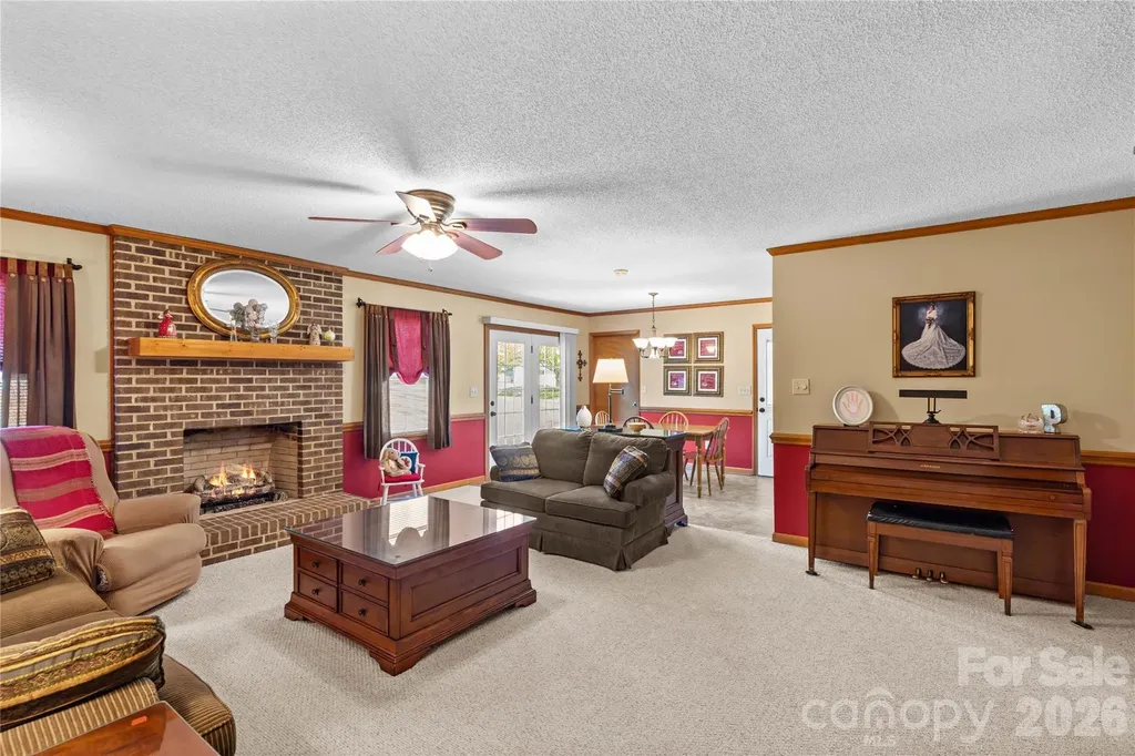 158 Bonnie Lane Statesville NC 28625