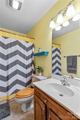 158 Bonnie Lane Statesville NC 28625