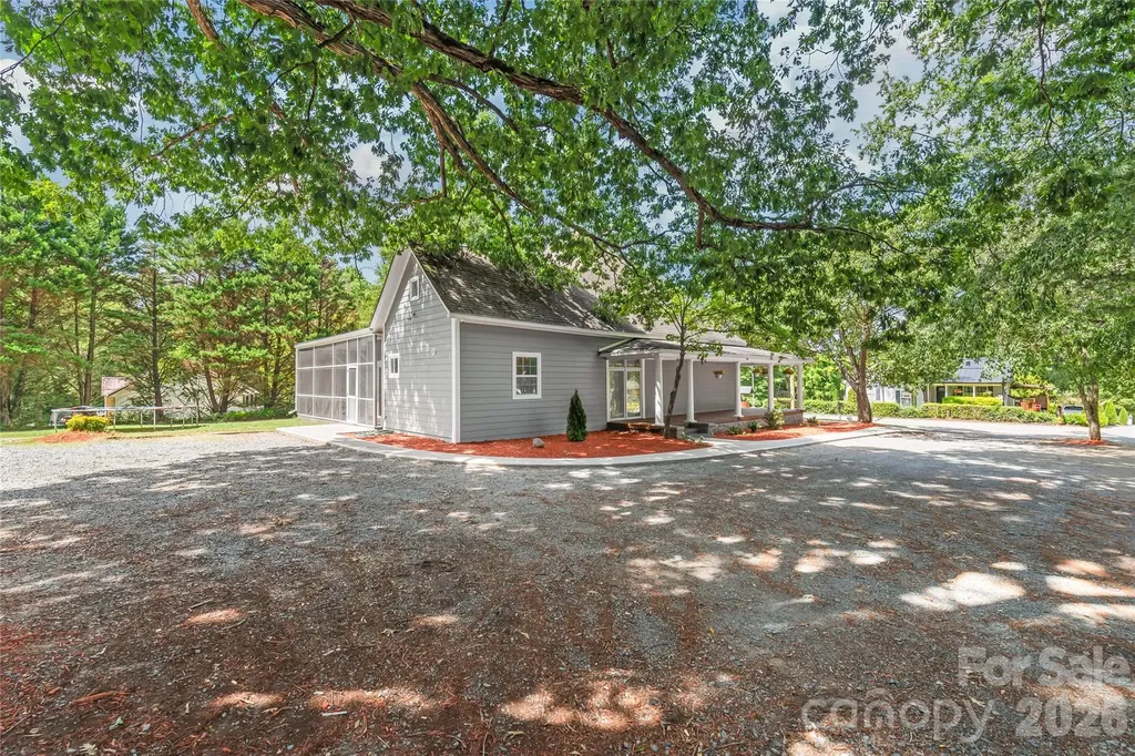 243 S Main Street Wingate NC 28174