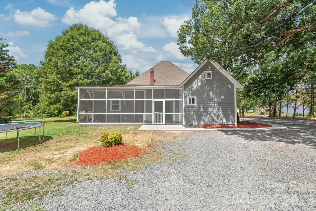 243 S Main Street Wingate NC 28174