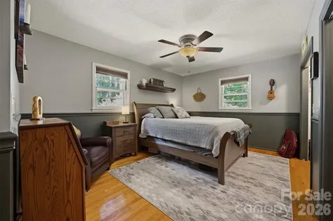 1125 Brockmore Drive Lenoir NC 28645