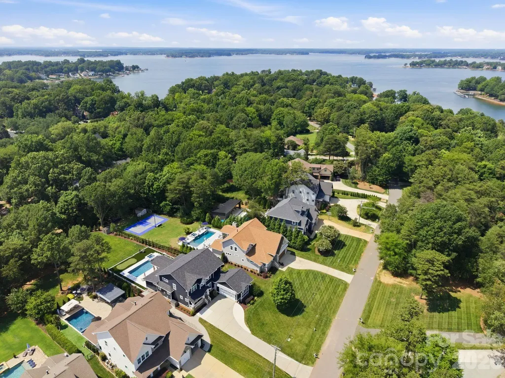 20327 Bethelwood Lane Cornelius NC 28031