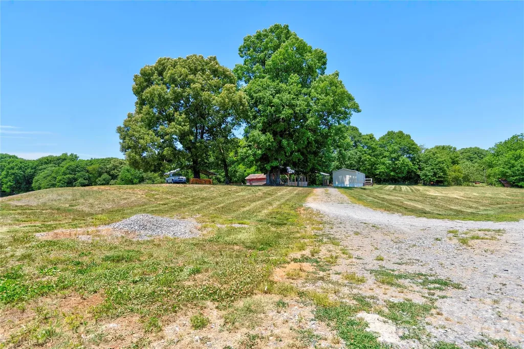 1402 Maple Springs Ch Road Shelby NC 28152