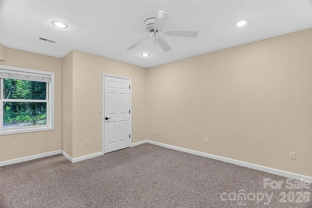 51 Duya Court Brevard NC 28712