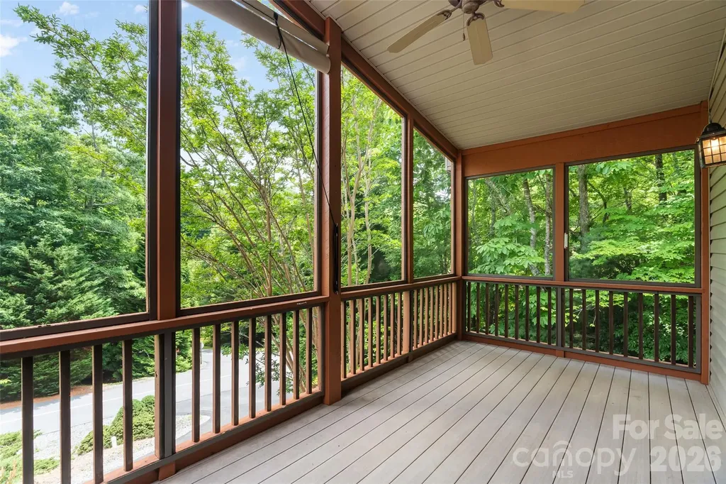51 Duya Court Brevard NC 28712