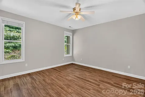 51 Duya Court Brevard NC 28712