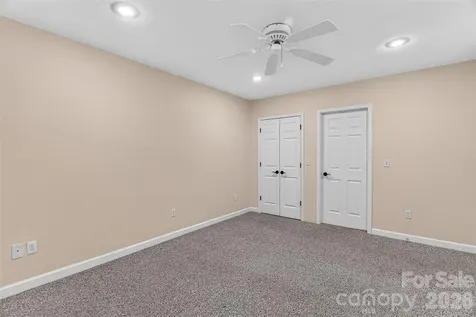 51 Duya Court Brevard NC 28712