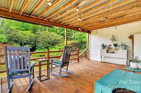 227 Locust Cove Road Marion NC 28752